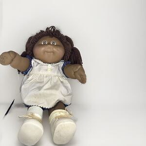 Vintage Cabbage Patch Kids Doll African American Brown Hair Brown Eyes‎ Girl Toy